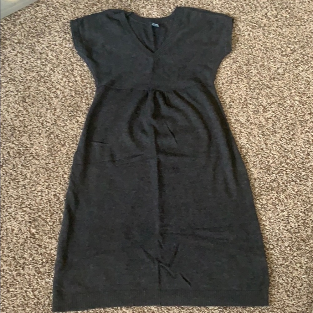 Old Navy Maternity Dress